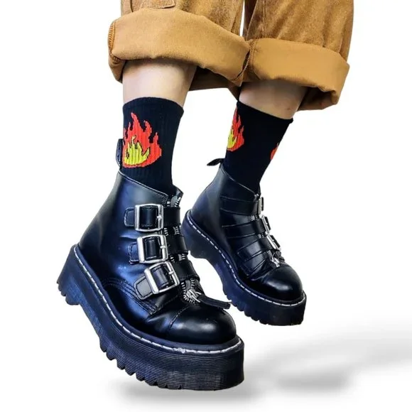 Doctor Martens extremely rare Agyness Deyn straps platform leather creepers boot